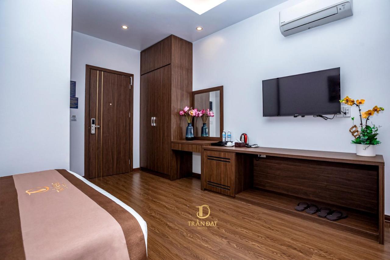 Tran Dat Hotel Ha Long Eksteriør bilde